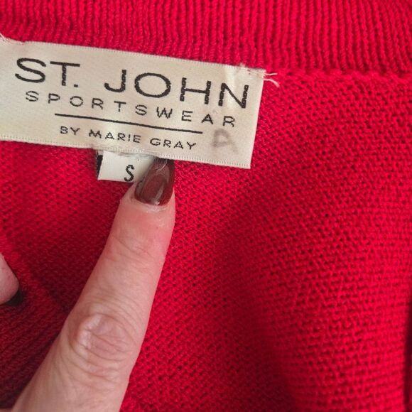 Vintage St John Santana Knit Skirt Sweater Set Womens 4 Red Gold Buttons - Picture 13 of 13
